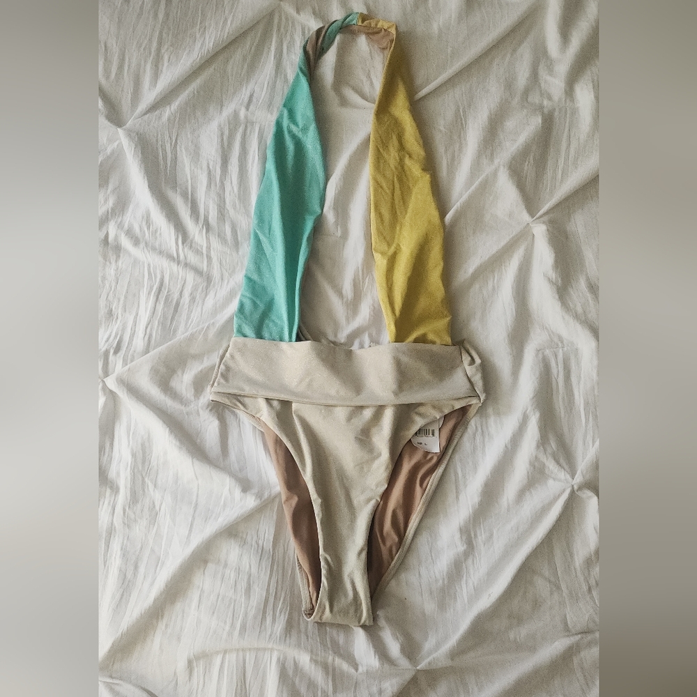 Stylish Multi-Color Tie-Front Bathingsuit
